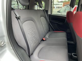 Voertuigafbeelding 12