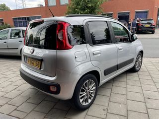 Voertuigafbeelding 3