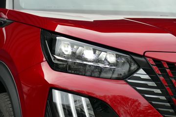 Voertuigafbeelding 9