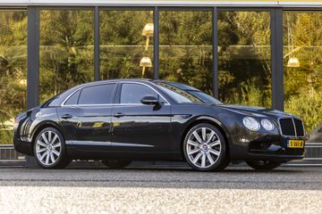Bentley Flying Spur - S-365-JH - Polisa Lease