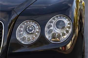 Voertuigafbeelding 16