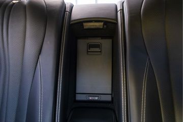 Voertuigafbeelding 38