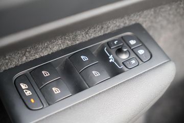 Voertuigafbeelding 34