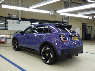 Voertuigafbeelding 3