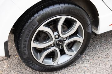 Voertuigafbeelding 7