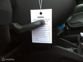 Voertuigafbeelding 16