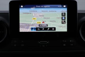 Voertuigafbeelding 9