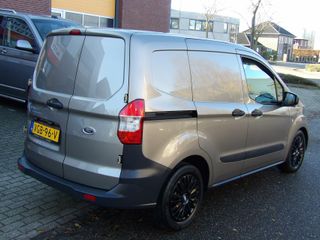 Voertuigafbeelding 4