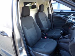 Voertuigafbeelding 9