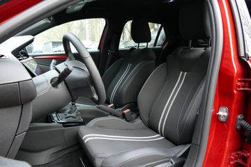 Voertuigafbeelding 12