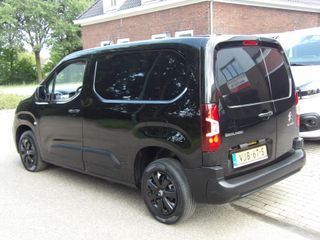 Voertuigafbeelding 5