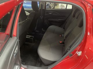 Voertuigafbeelding 11