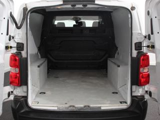 Voertuigafbeelding 31