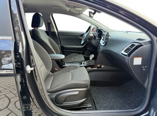 Voertuigafbeelding 17