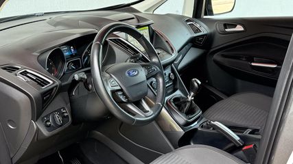 Voertuigafbeelding 2