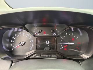 Voertuigafbeelding 14