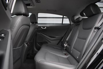 Voertuigafbeelding 24