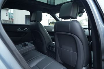 Voertuigafbeelding 12