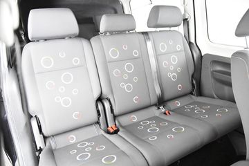 Voertuigafbeelding 16