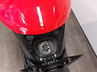 Voertuigafbeelding 7