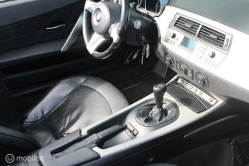 Voertuigafbeelding 12