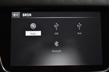 Voertuigafbeelding 13