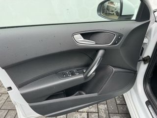 Voertuigafbeelding 38