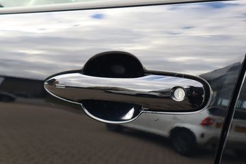 Voertuigafbeelding 37