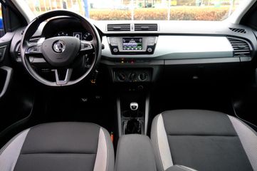 Voertuigafbeelding 10