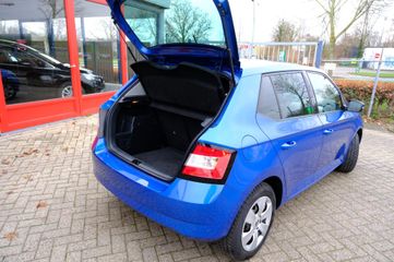 Voertuigafbeelding 8