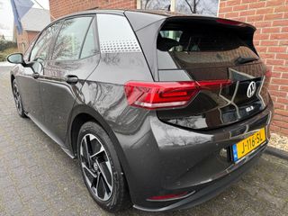 Voertuigafbeelding 9