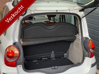 Voertuigafbeelding 9