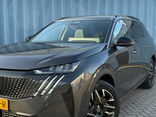 Voertuigafbeelding 8