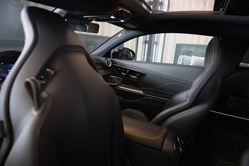 Voertuigafbeelding 37