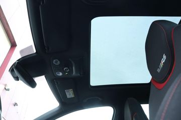 Voertuigafbeelding 13