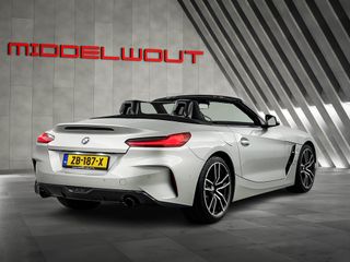 Voertuigafbeelding 9