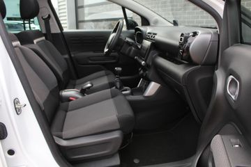 Voertuigafbeelding 8