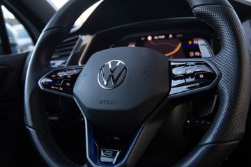 Voertuigafbeelding 23