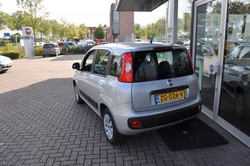 Voertuigafbeelding 5