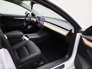 Voertuigafbeelding 35