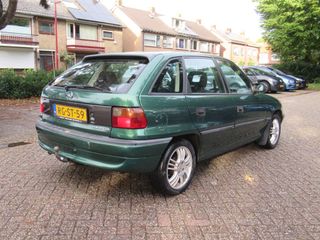 Voertuigafbeelding 2