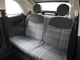 Voertuigafbeelding 12