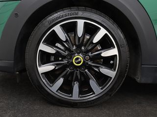 Voertuigafbeelding 35