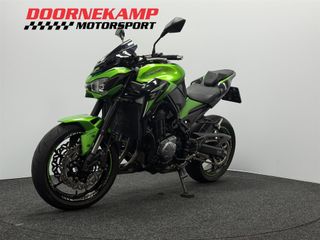 Voertuigafbeelding 6