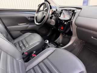 Voertuigafbeelding 13