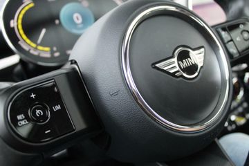 Voertuigafbeelding 44