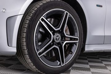 Voertuigafbeelding 32