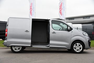 Voertuigafbeelding 10