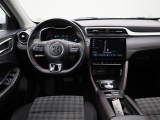 Voertuigafbeelding 6