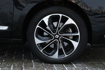 Voertuigafbeelding 6